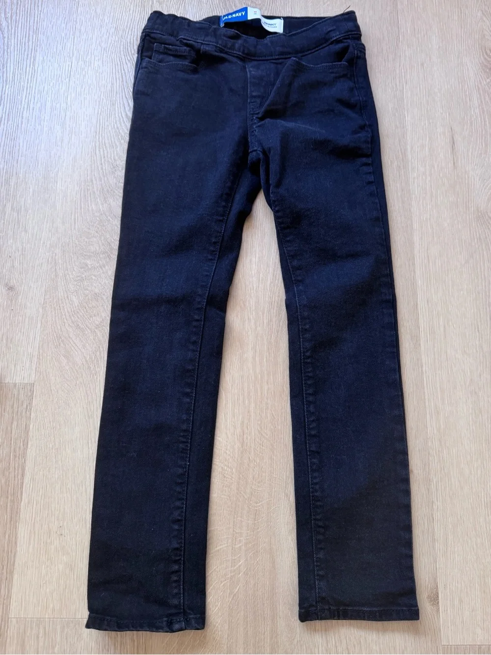 Like New - Girls size 8 Old Navy Skinny Jeans - 2 pairs